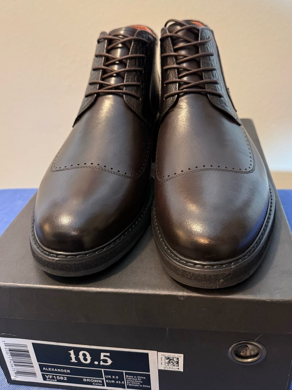 NWT Vintage Foundry Co. Alexander Croc Embossed Brown Leather Boots 10.5